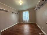 615 Spruce - Photo 14