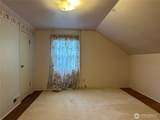 615 Spruce - Photo 19