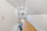 17209 Riverside Drive - Photo 19