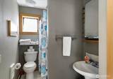 1060 Halsey Drive - Photo 16
