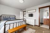 1070 Halsey Drive - Photo 15