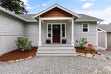 1070 Halsey Drive - Photo 3