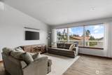1070 Halsey Drive - Photo 5