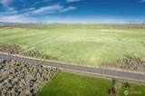 9989 Neppel Road - Photo 4