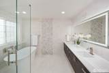 902 18th Street - Photo 21