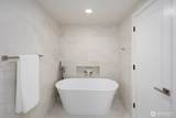 902 18th Street - Photo 30