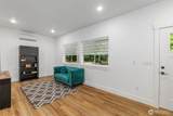 9725 Hunter Point Road - Photo 11