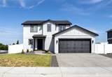 601 Oak Street - Photo 1