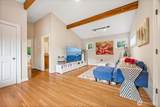 8246 Mercer Way - Photo 23