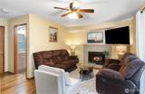 9437 St. Johns Place - Photo 14