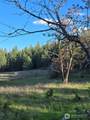 10610 E Hallett - Photo 4
