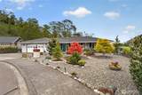 654 Oak Tree Circle - Photo 29