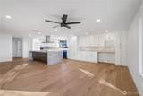 306 Crestview Drive - Photo 16