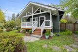 1054 Central Street - Photo 4