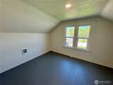 725 Patit Avenue - Photo 13