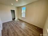 725 Patit Avenue - Photo 7