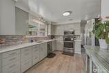 541 Sheridan - Photo 12