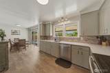 541 Sheridan - Photo 10