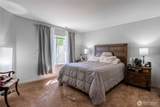 433 Webster Avenue - Photo 16