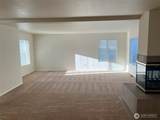 433 Webster Avenue - Photo 6