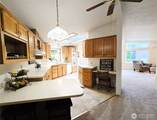 221 Parkwood Boulevard - Photo 8