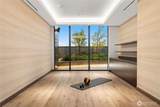 889 Avenue Square - Photo 19