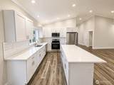 364 Sextans Avenue - Photo 4
