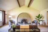 3949 10th Place - Photo 11