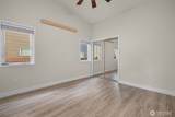 414 Holland Avenue - Photo 15
