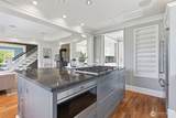 7219 Soundview Drive - Photo 10