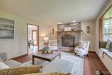 912 Simpson Avenue - Photo 2