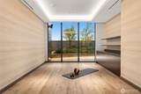 889 Avenue Square - Photo 14