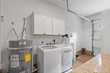 745 Albion Avenue - Photo 17