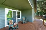 745 Albion Avenue - Photo 19