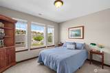 2452 Columbia Avenue - Photo 12