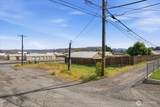 300 Grand Coulee Avenue - Photo 2