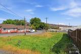 300 Grand Coulee Avenue - Photo 3