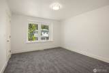 20045 10th Avenue - Photo 24