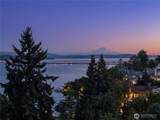 3310 Laurelhurst Drive - Photo 3