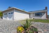 872 Spruce Street - Photo 3