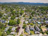 2431 Lynn Street - Photo 33