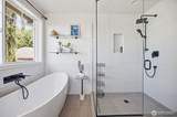5015 Sound Avenue - Photo 21