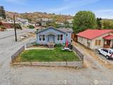 608 Bradley Street - Photo 2