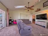 111 Washington Place - Photo 16