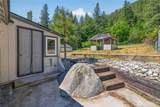 8494 Icicle Road - Photo 18