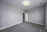 419 Astor Loop - Photo 32