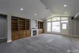 419 Astor Loop - Photo 10