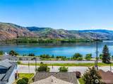 2548 Entiat Way - Photo 24
