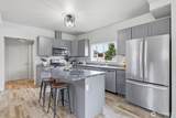 2117 Lombard Avenue - Photo 11