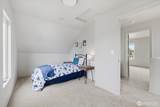 2117 Lombard Avenue - Photo 19